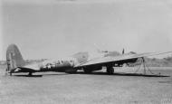Asisbiz 40 3092 B-17D Fortress 5BG 12 in camouflage parked FRE8957