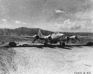 Asisbiz 41 2633 B-17E Fortress 19BG93BS Sally later used by Lt Gal George Kenny (5th AF CO) New Guinea 1942 01
