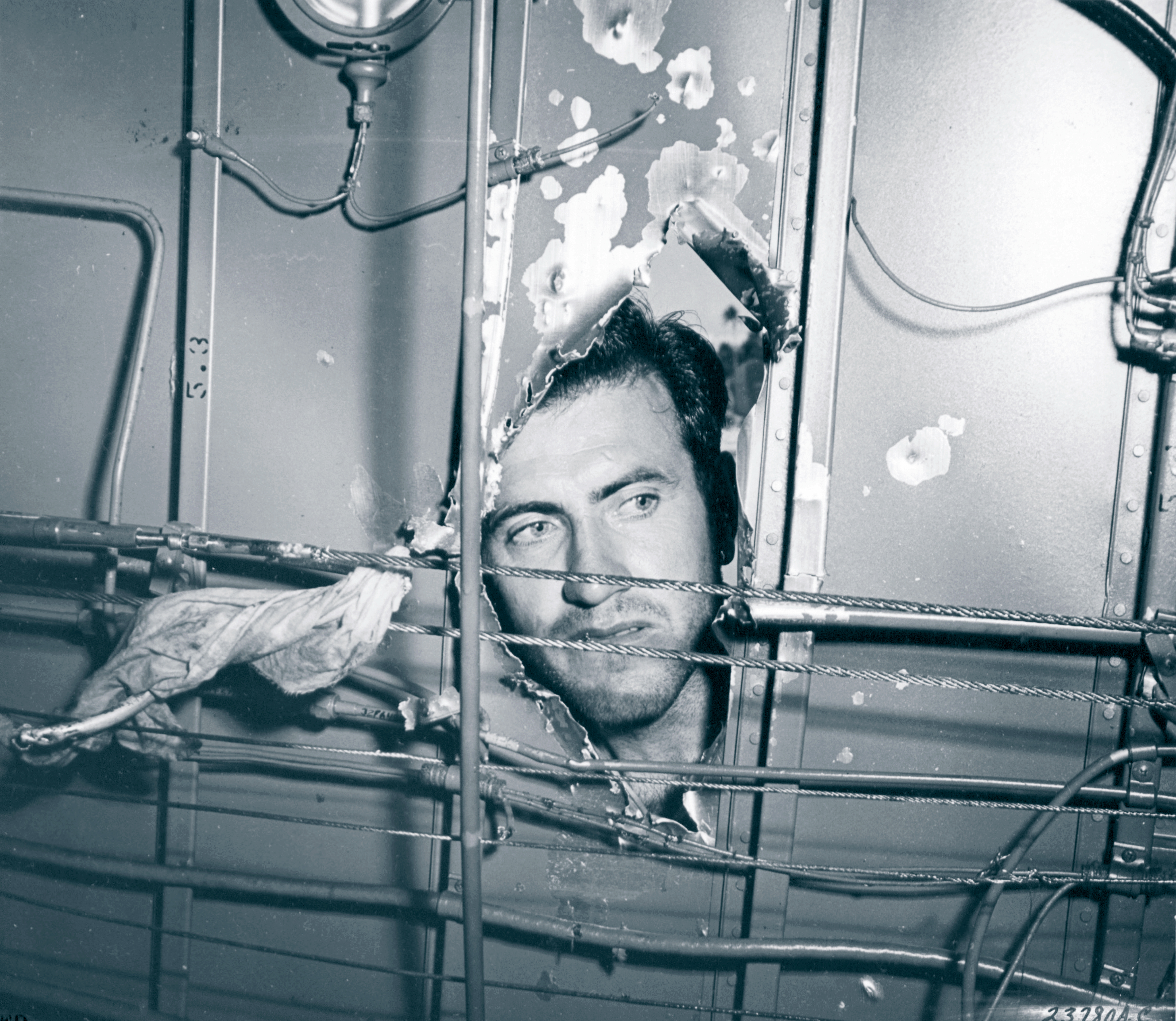 41-24149 B-24D Liberator 7AF 11BG42BS Take Off damaged by Jap 20mm over Nauru 1943 NA574