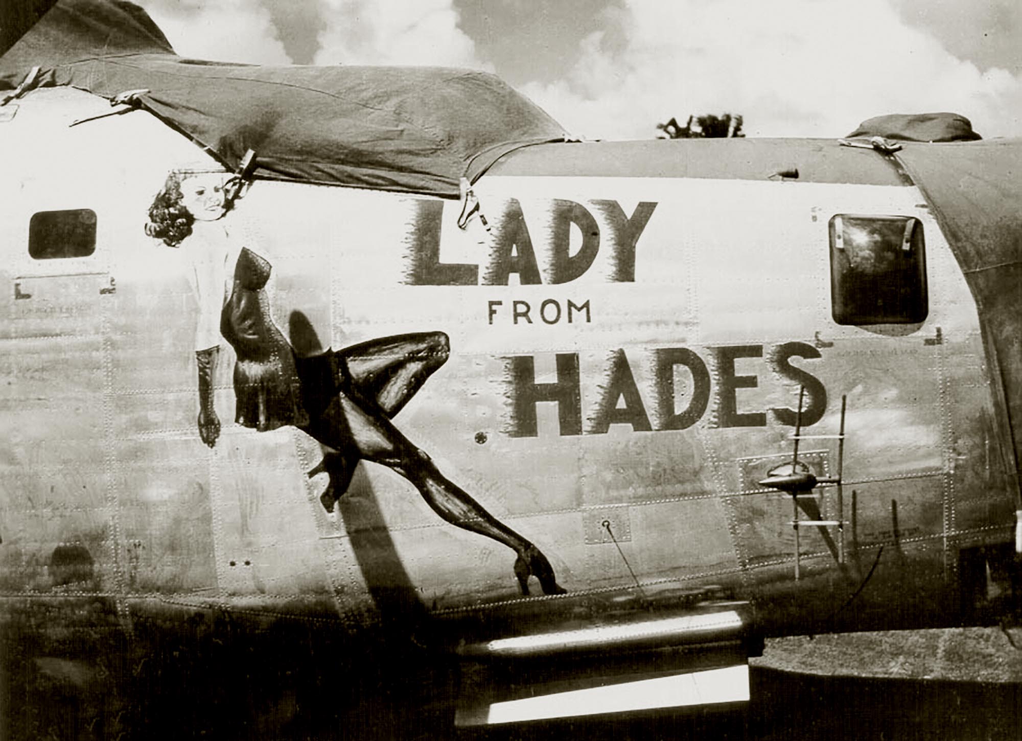 44-41613 B-24L Liberator 7AF 11BG26BS Lady From Hades nose art right side Central Pacific 1943 45 01