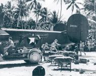 Asisbiz 42-40101 B-24D Liberator 7AF 11BG98BS The Green Hornet at Funafuti Island Ellice Isls April 1943 NA708
