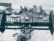 Asisbiz 42-40688 B-24D Liberator 7AF 11BG42BS Wicked Witch destroyed by Jap raid on Funafuti Isl 27th Nov 1943 NA1102