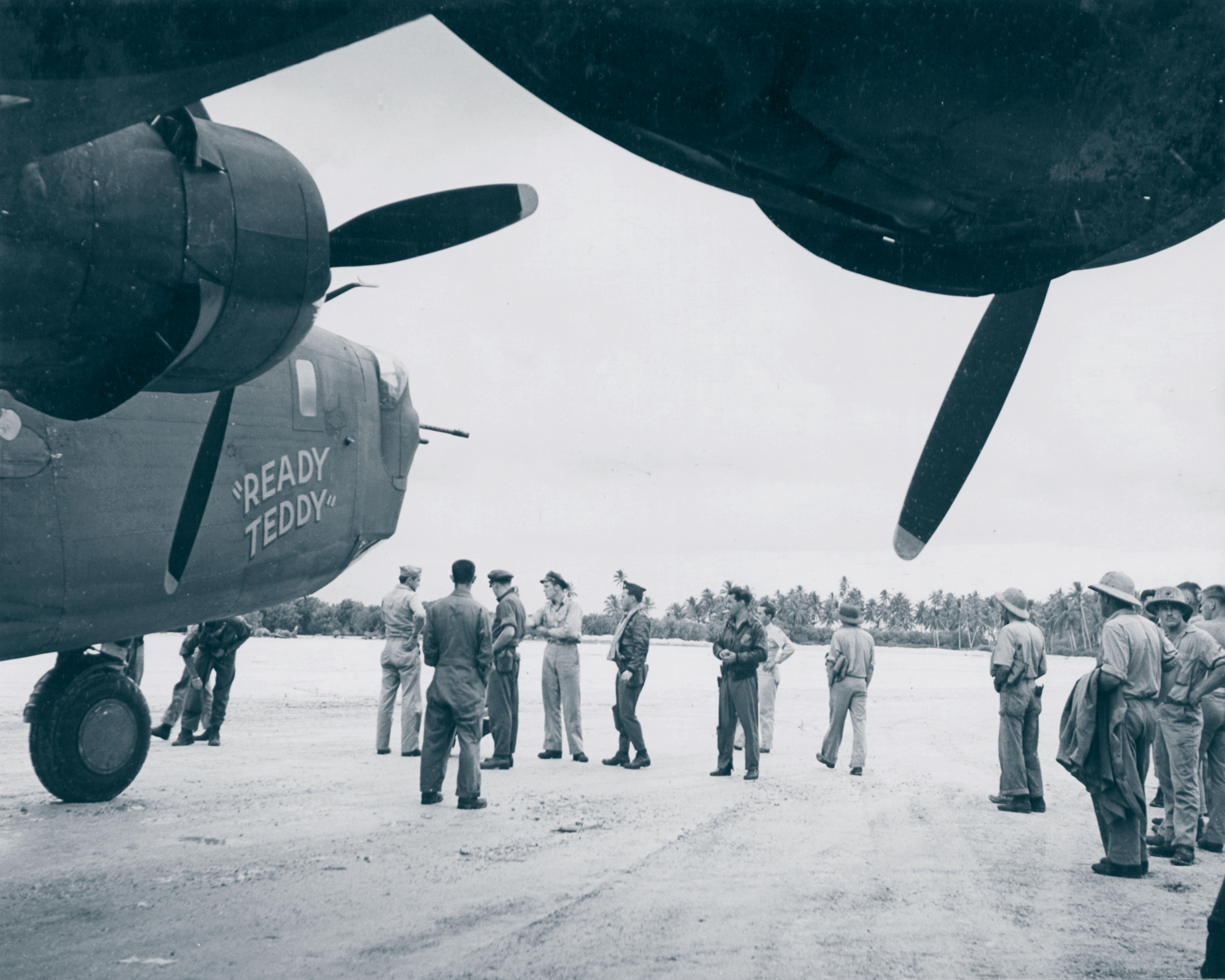 41-24123 B-24D Liberator 7AF 307BG371BS Ready Teddy transferred 11BG98BS 10th May 1943 NA767