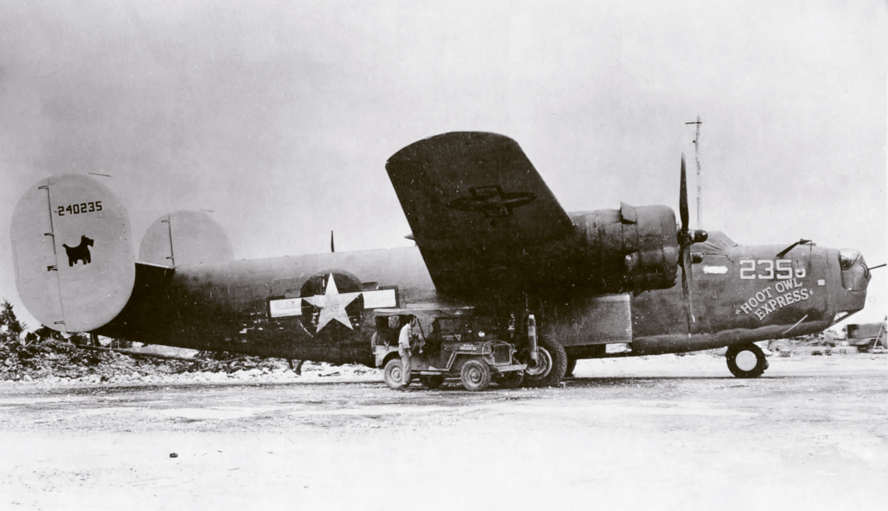 42-40235 B-24D Liberator 7AF 307BG372BS Hoot Owl Express Central Pacific 1943 01