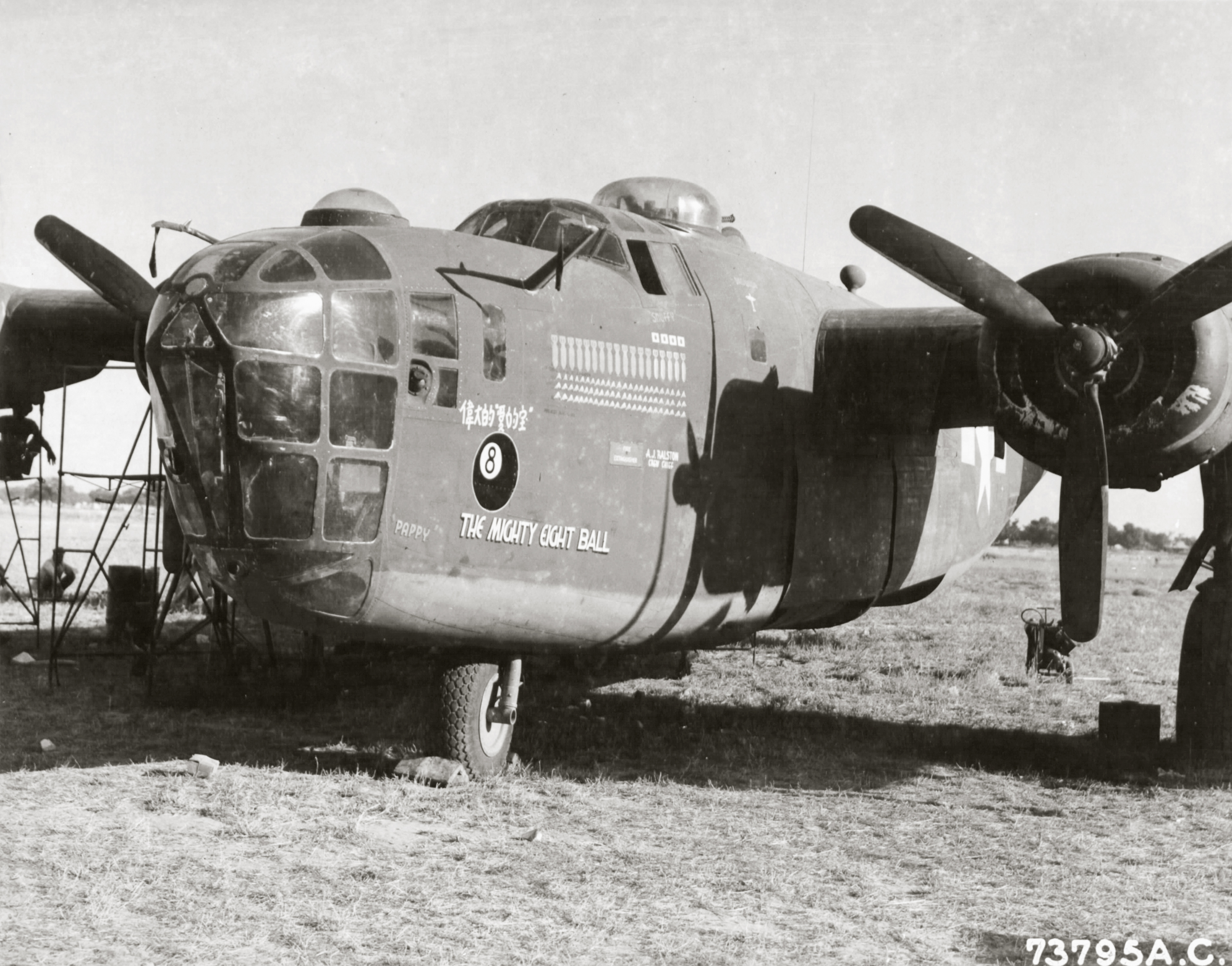 41-24224 B-24D Liberator 14AF 308BG425BS Mighty Eightball nose art left side China 01