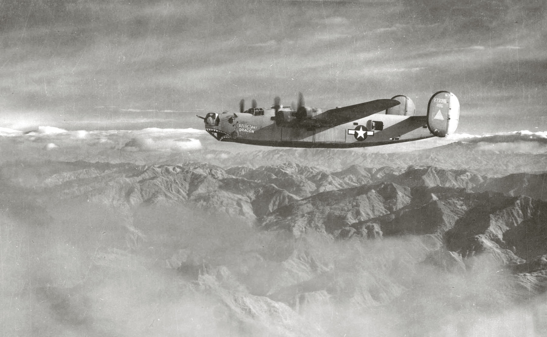 42-73316 B-24J Liberator 14AF 308BG374BS Reluctant Dragon over China 01