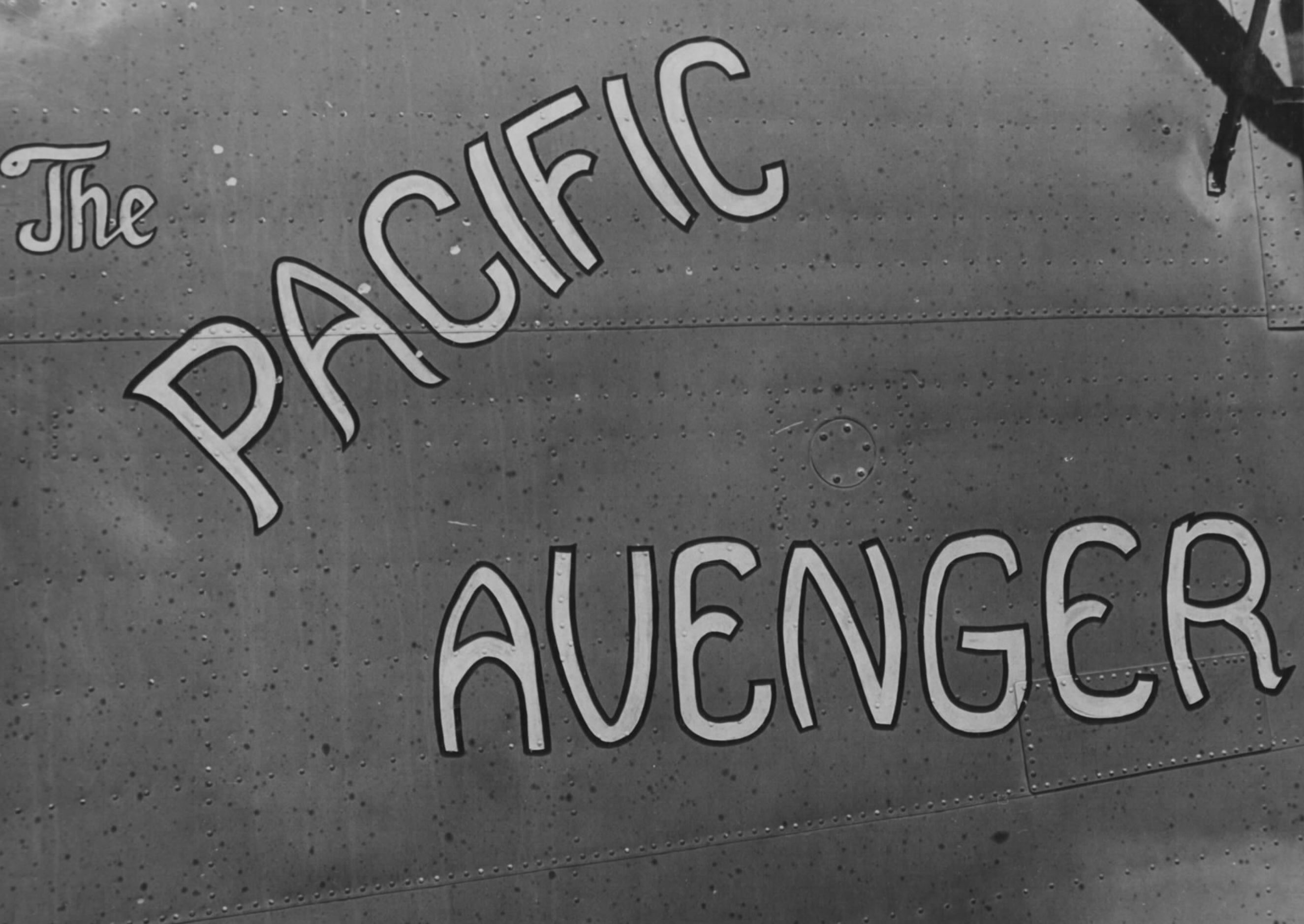 42-72975 B-24J Liberator 7AF 30BG38BS The Pacific Avenger at Kwajalein Marshall Islands July 1944 01