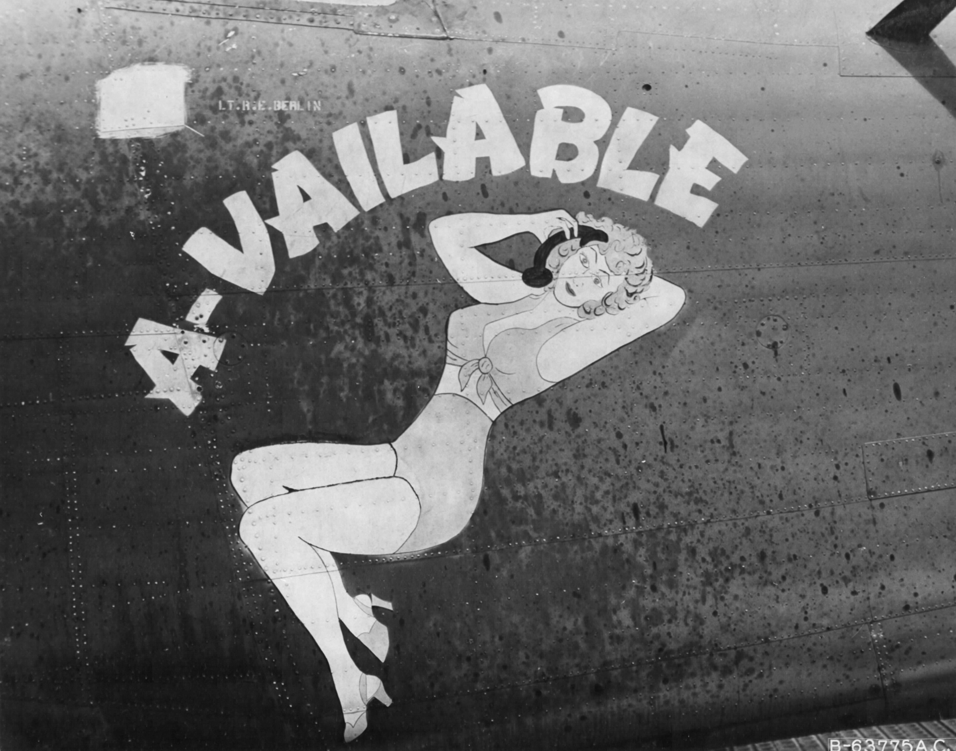 42-72979 B-24J Liberator 7AF 30BG27BS A Vailable nose art right side 01
