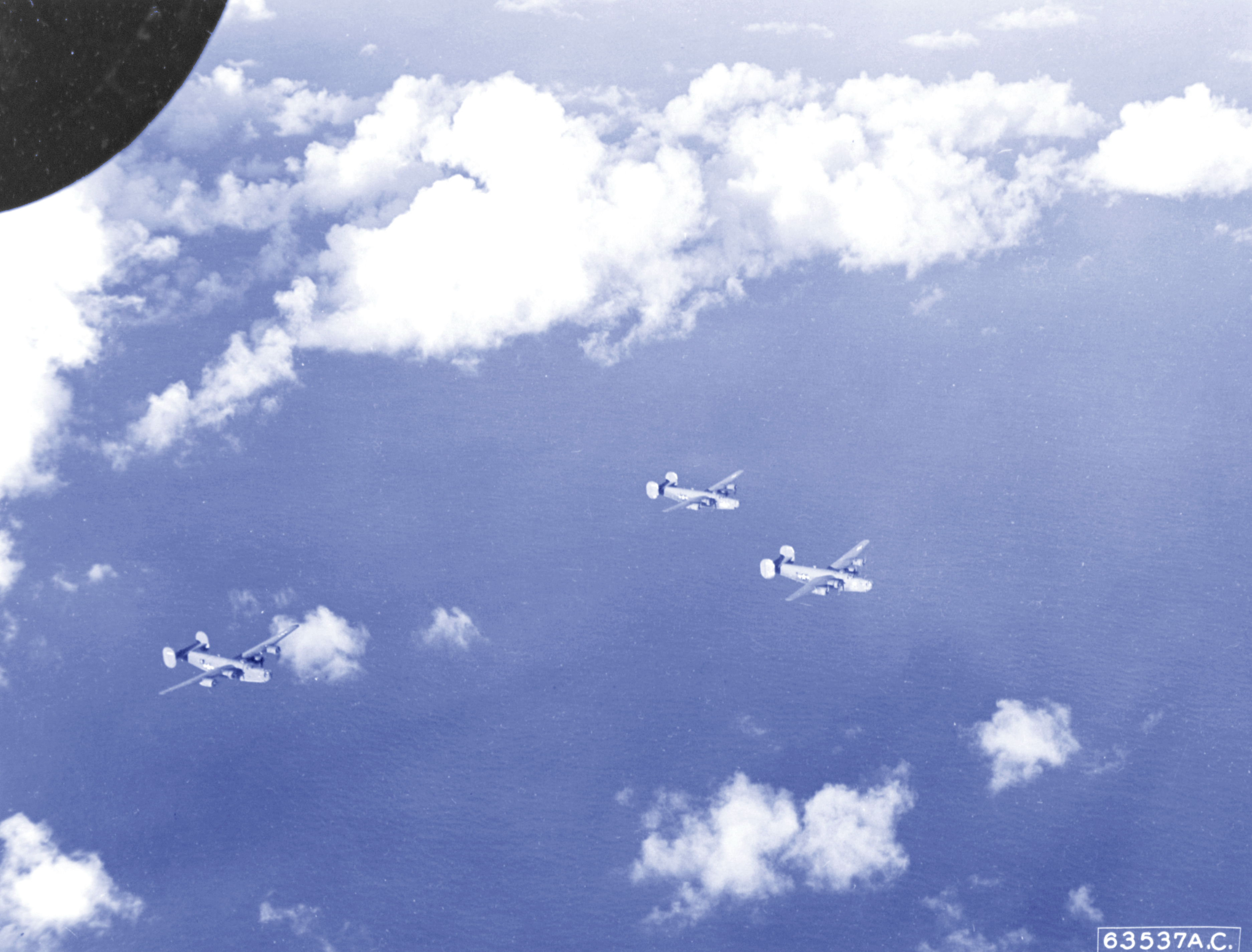 Consolidated B-24 Liberators 7AF 11BG and 30BG after bombing Wake Island 30th Apr 1944 NA123