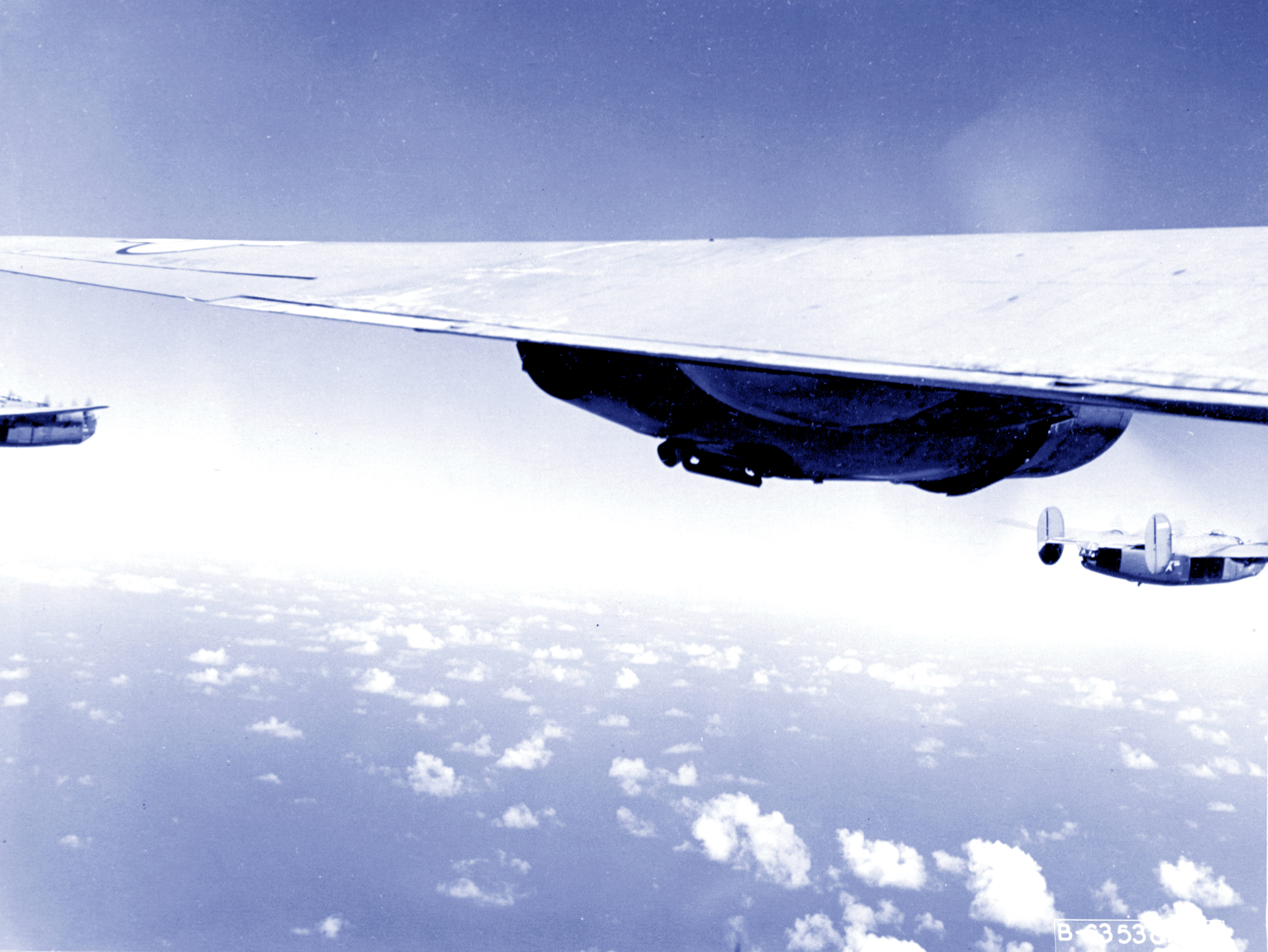 Consolidated B-24 Liberators 7AF 11BG and 30BG after bombing Wake Island 30th Apr 1944 NA133