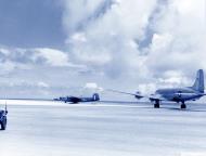 Asisbiz 42-73283 B-24J Liberator 7AF 30BG27BS Phiddis II at Kwajalein Marshall Islands 1944 NA261