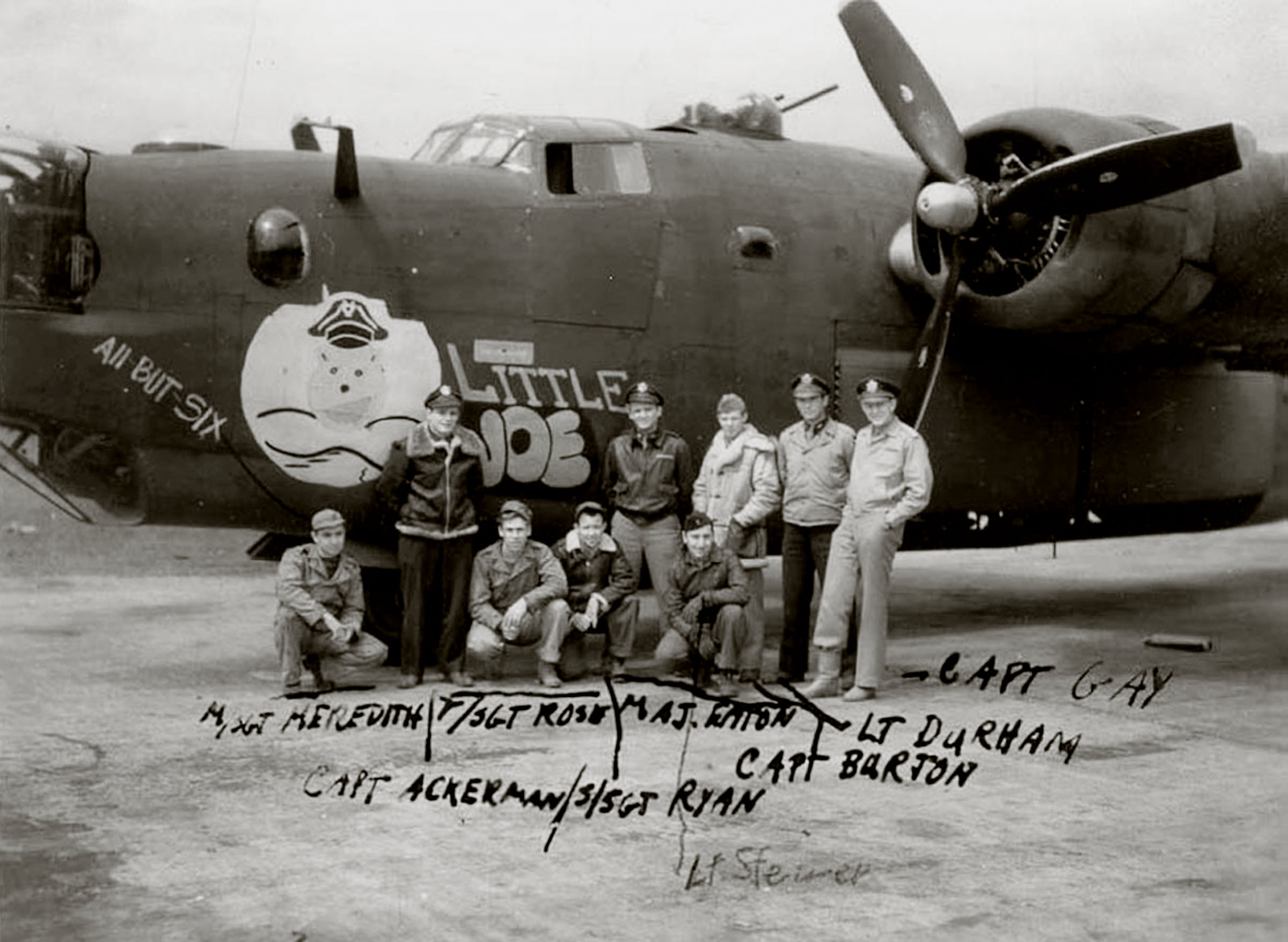 41-29xxx B-24J Liberator 8AF 34BG Little Joe with crew nose art left side England 1944 01