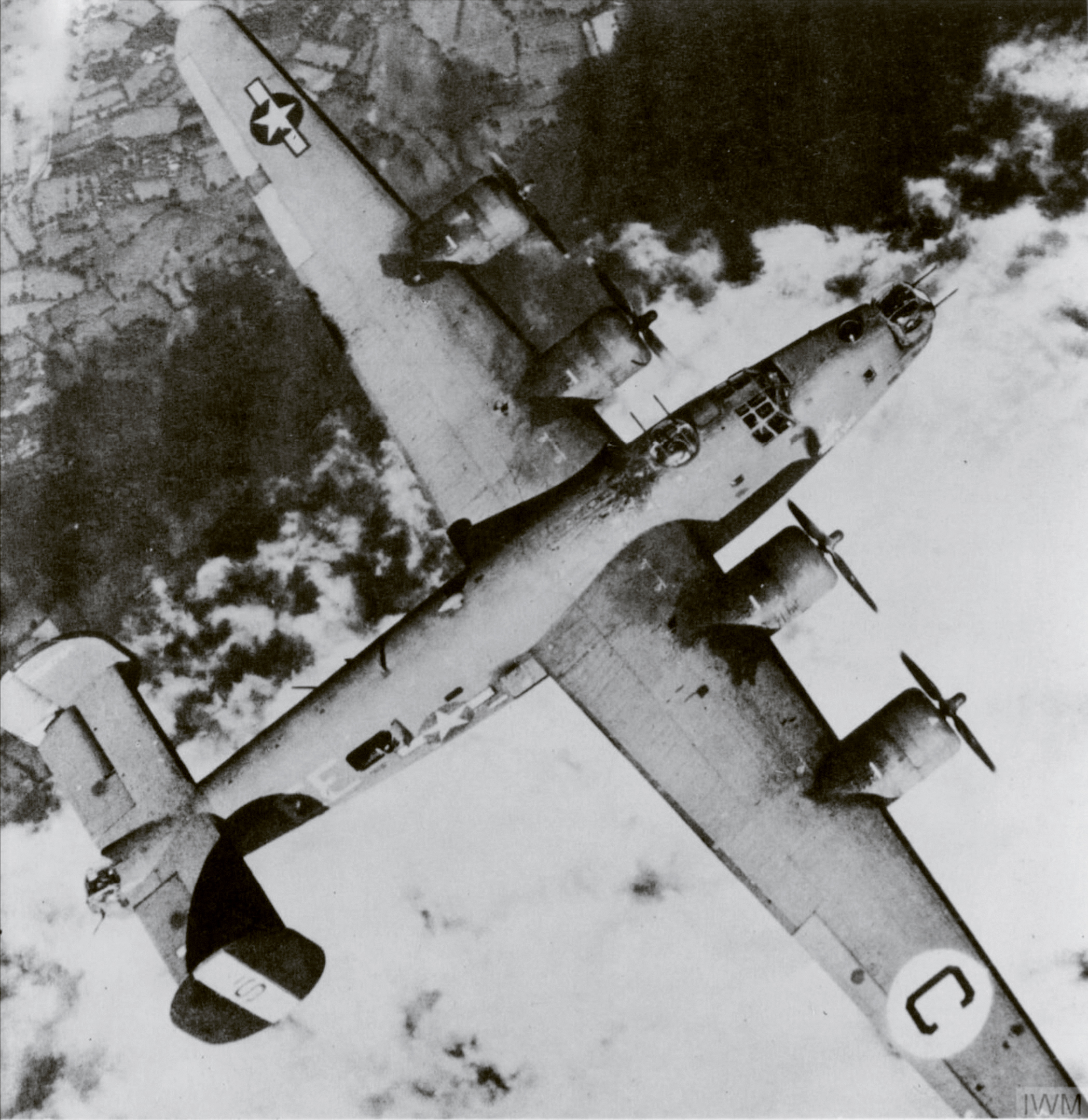 Consolidated B-24 Liberator 8AF 389BG565BS EES in flight FRE1549