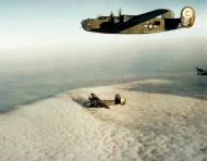 Asisbiz 42-63963 B-24D Liberator 8AF 389BG567BS HPX+ later lost over Germany 22nd Apr 1944 MACR 4290