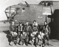 Asisbiz Consolidated B 24 Liberator 8AF 389BG crew who shot down over 6 German aircraft based in England 1944 01