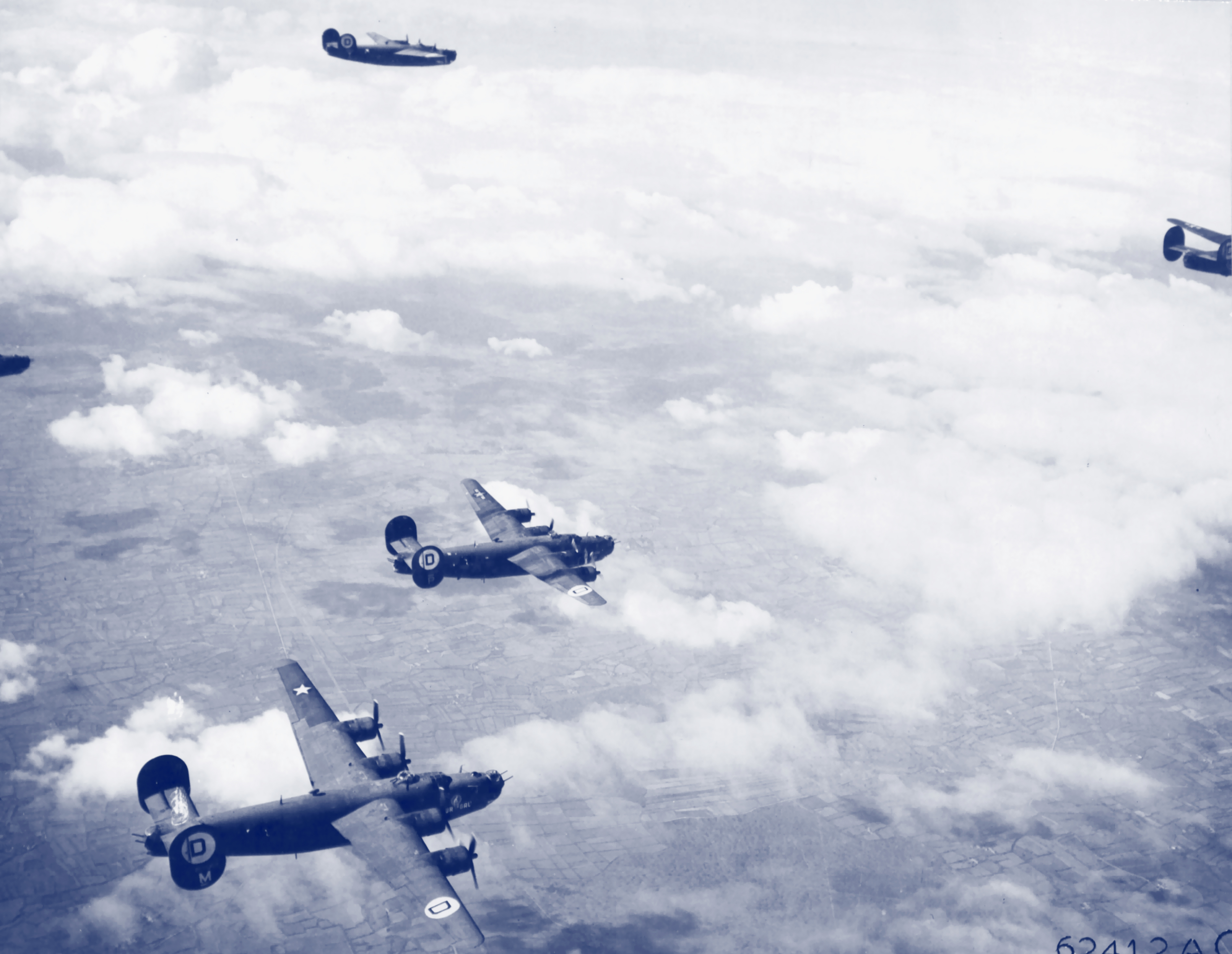 42-100308 B-24J Liberator 8AF 392BG579BS GCM Our Gal in formation with GCP 01