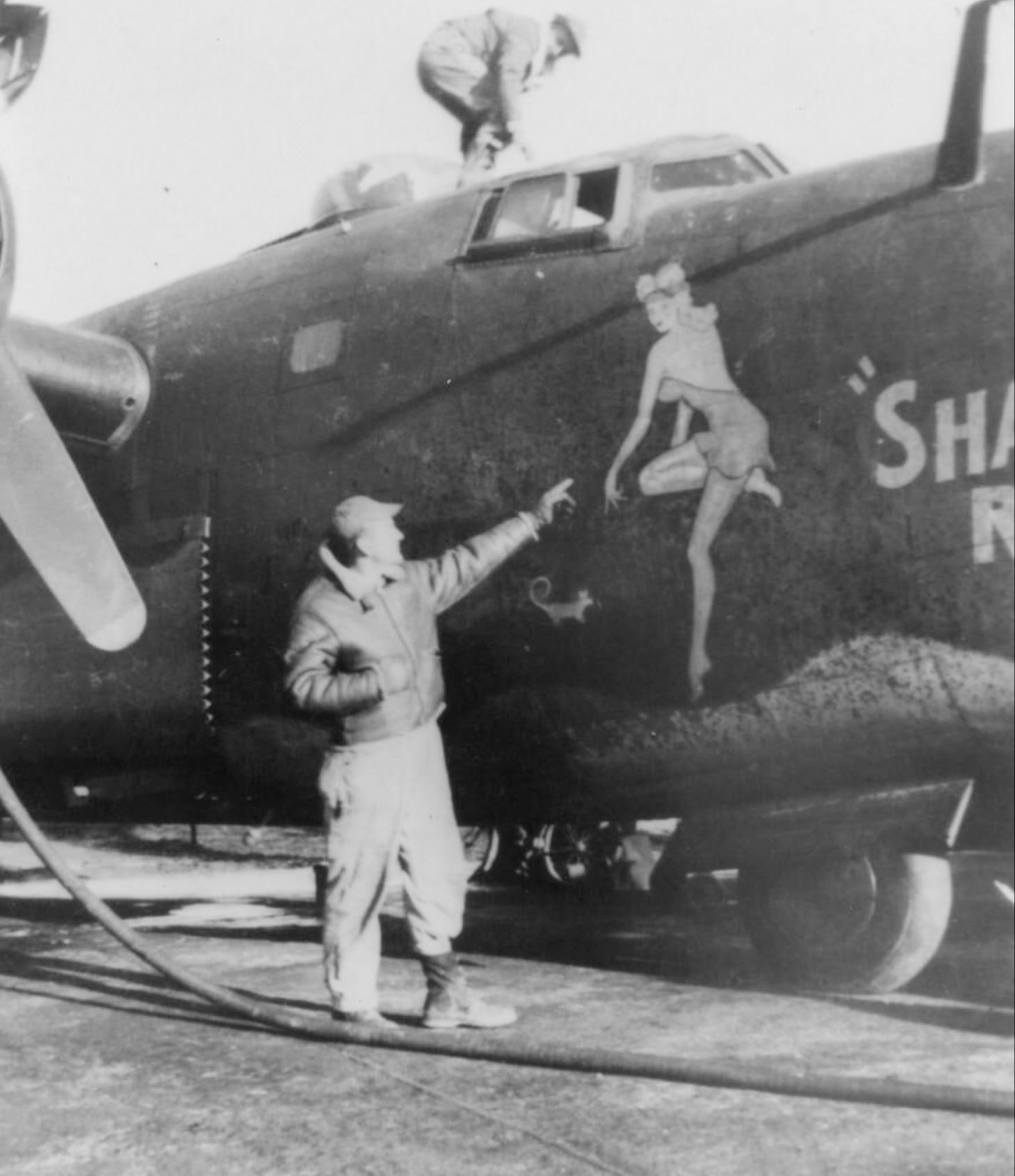 42-7482 B-24H Liberator 8AF 392BG577BS DCP Shack Rat nose art right side at Wendling FRE8010