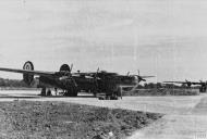Asisbiz Consolidated B-24H Liberators 8AF 392BG578BS GCV shark mouth nose art right side FRE8028