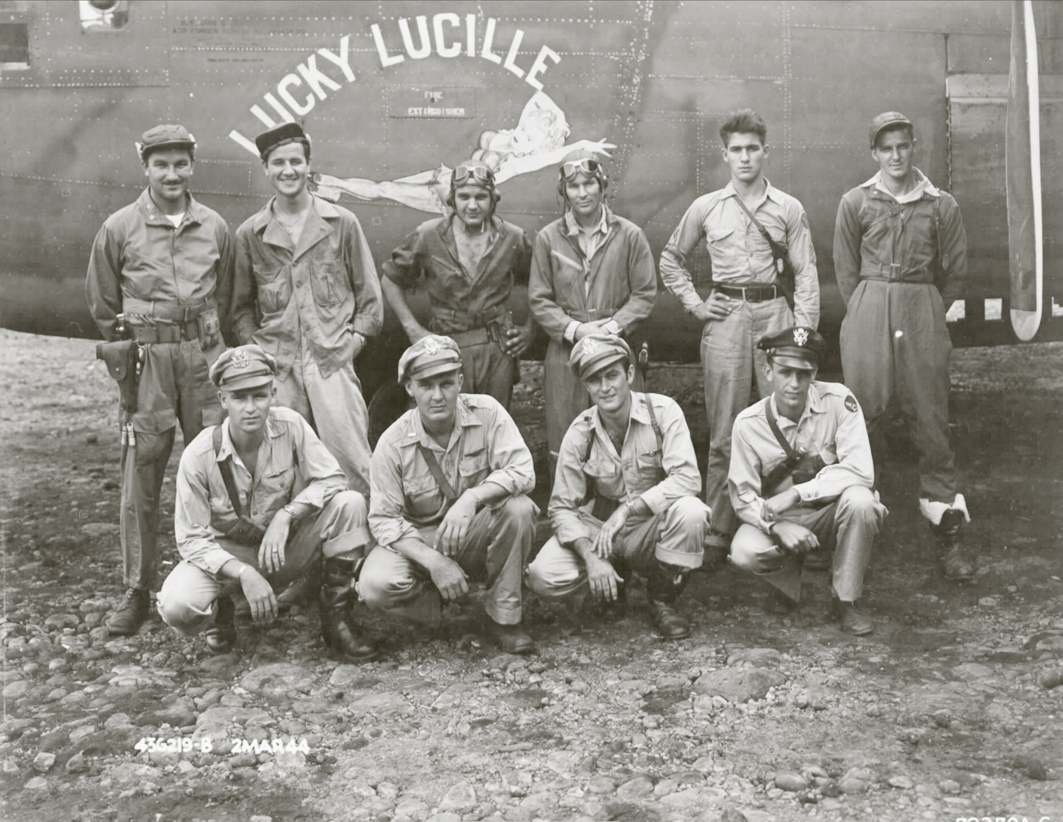 42-41224 B-24D Liberator 5AF 43BG64BS Lucky Lucille with crew at Dobodura New Guinea 2nd Mar 1944 01