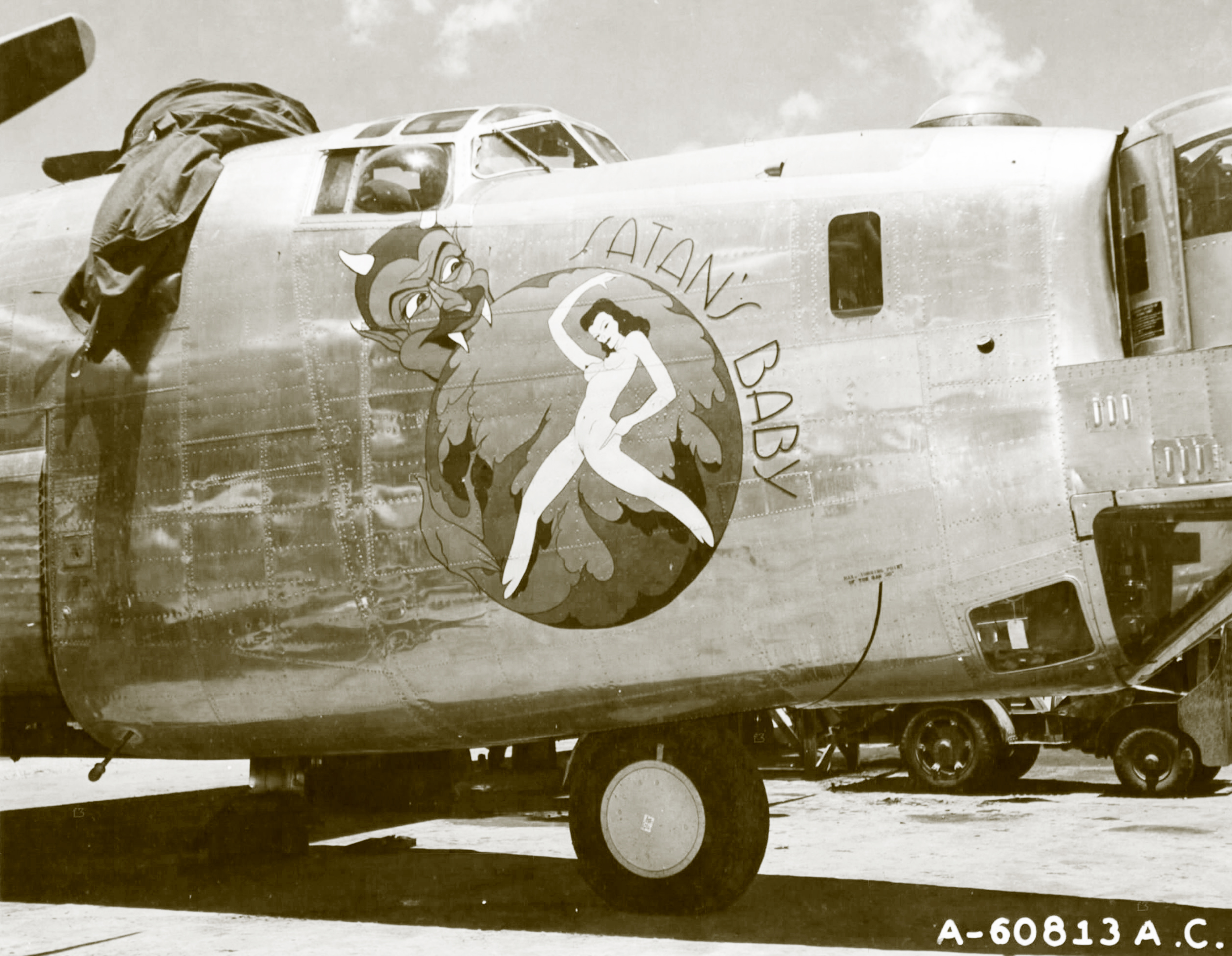44-40186 B-24J Liberator 5AF 43BG63BS 186 Satan's Baby Lingayen Luzon Philippines 20th May 1945 01