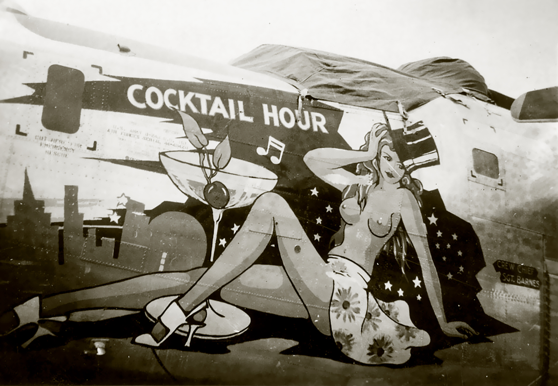 44-40428 B-24J Liberator 5AF 43BG64BS Cocktail Hour nose art left side 01