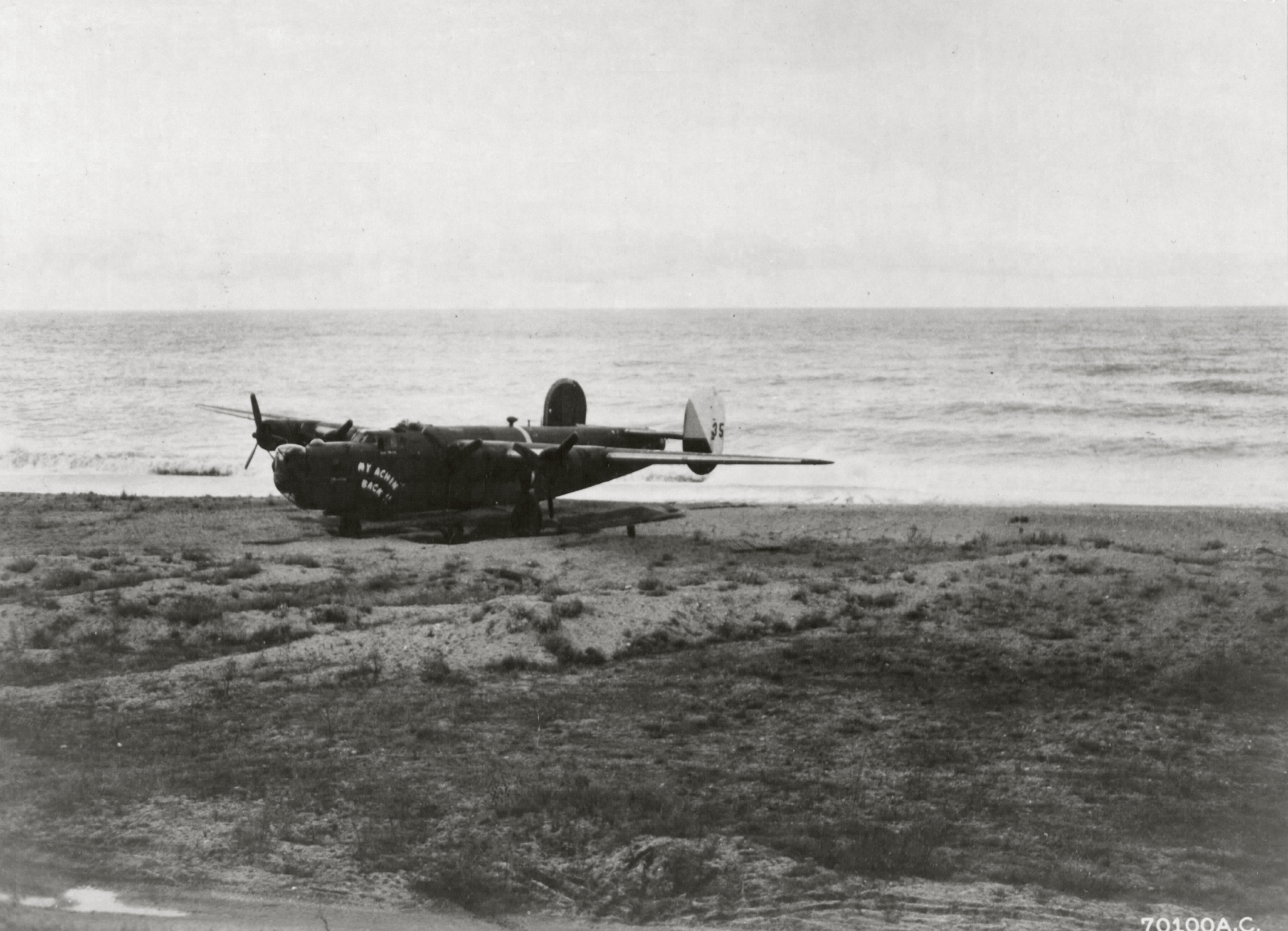 41-29432 B-24H Liberator 15AF 449BG718BS 35 My Achin' Back Numana Italy 1944 01