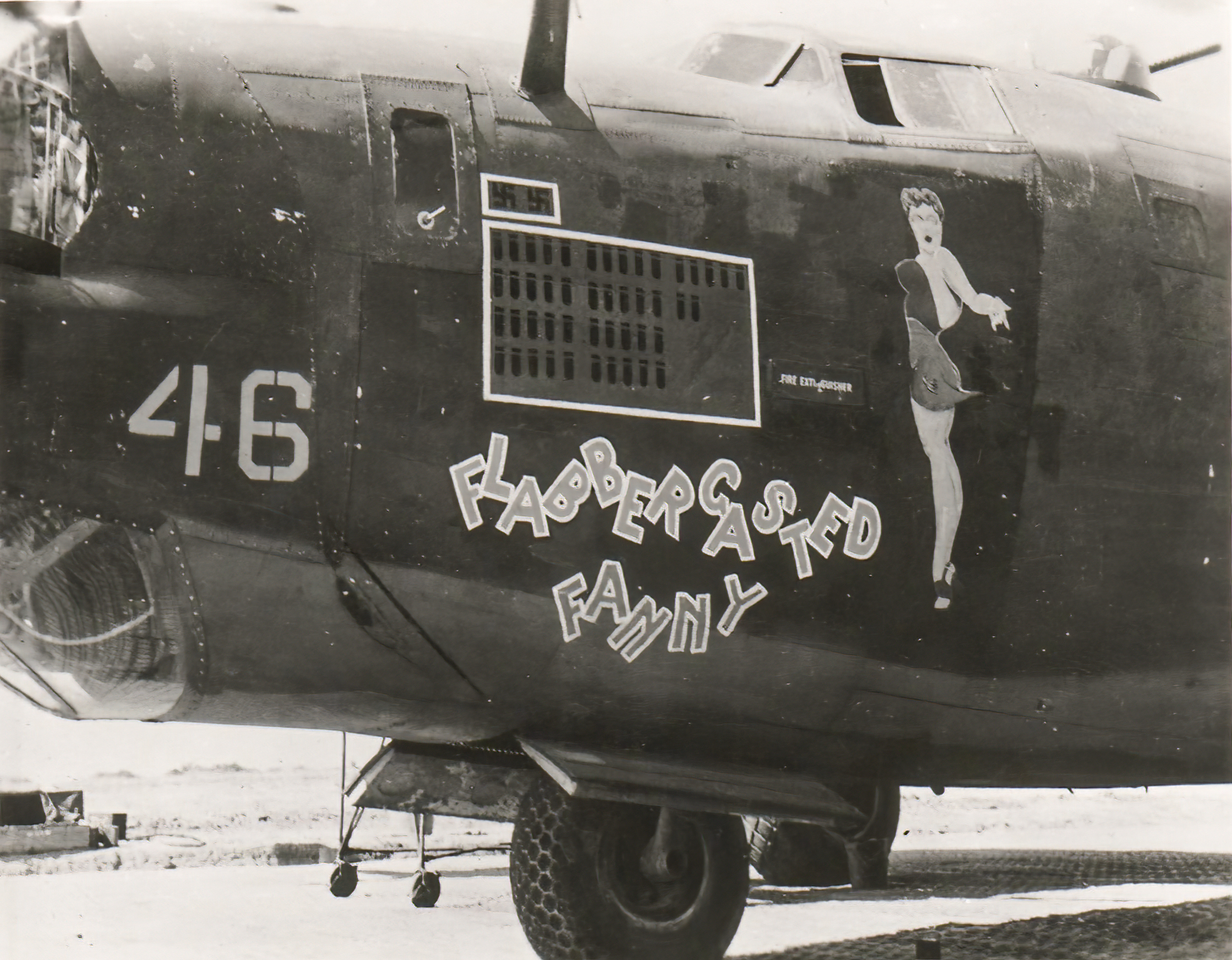 41-29242 B-24H Liberator 15AF 451BG726BS 46 Flabbergasted Fanny nose art left side 01