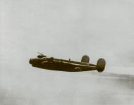 Asisbiz 41-29195 B-24H Liberator 15AF 451BG724BS Gashouse in flight 01