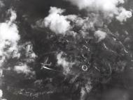 Asisbiz 42-95379 B-24H Liberator 15AF 451BG725BS 35 Extra Joker being shot down by a Fw 190A over Austria 4th Sep 1944 06