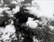 Asisbiz 42-95379 B-24H Liberator 15AF 451BG725BS 35 Extra Joker being shot down by a Fw 190A over Austria 4th Sep 1944 10