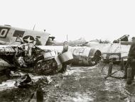 Asisbiz 44-49324 B-24L Liberator 15AF 451BG725BS 40 crash site 02