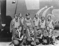 Asisbiz 42-95102 B-24H Liberator 8AF 453BG734BS E8H Spirit of Notre Dame nose art right side with crew FRE1872