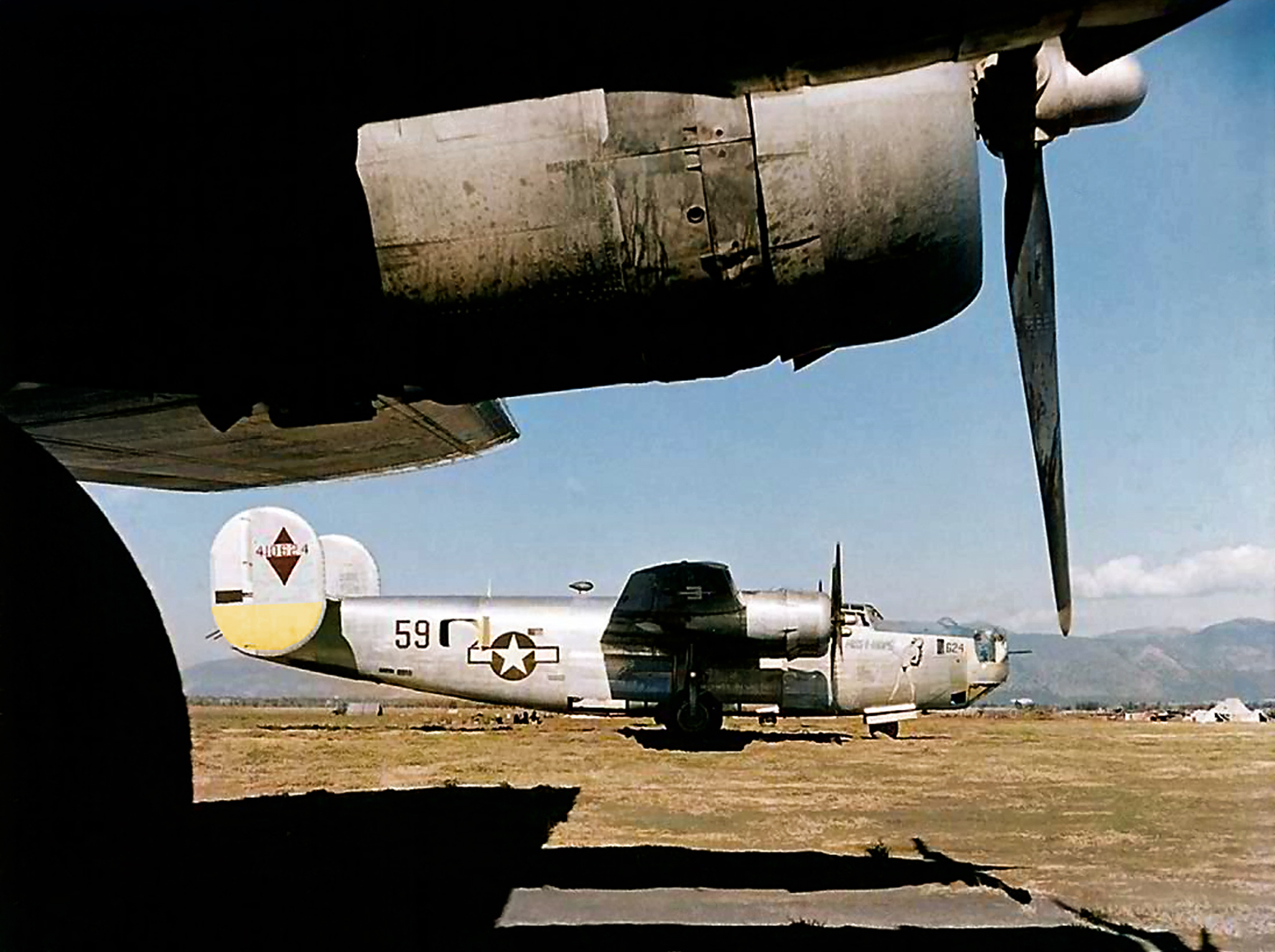 44-10624 B-24J Liberator 455BG741BS 59 Miss I Hope later interned after landing at Dubendorf Switzerland 11INT 12th Sep 1944 01