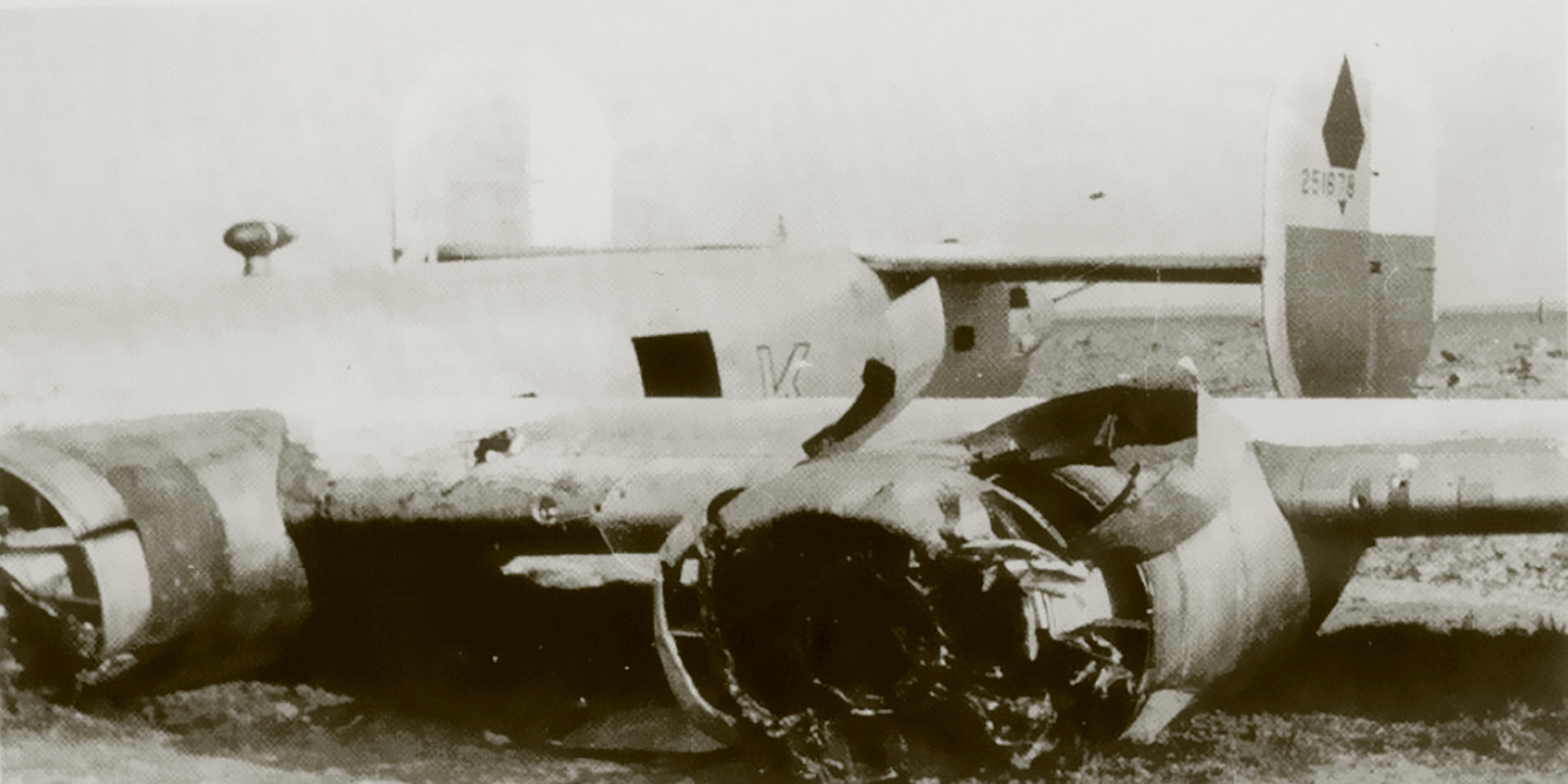42-51678 B-24J Liberator 15AF 456BG746BS Miss Laid sd on the Vienna SE Goods Yard mission 11th Dec 1944 03