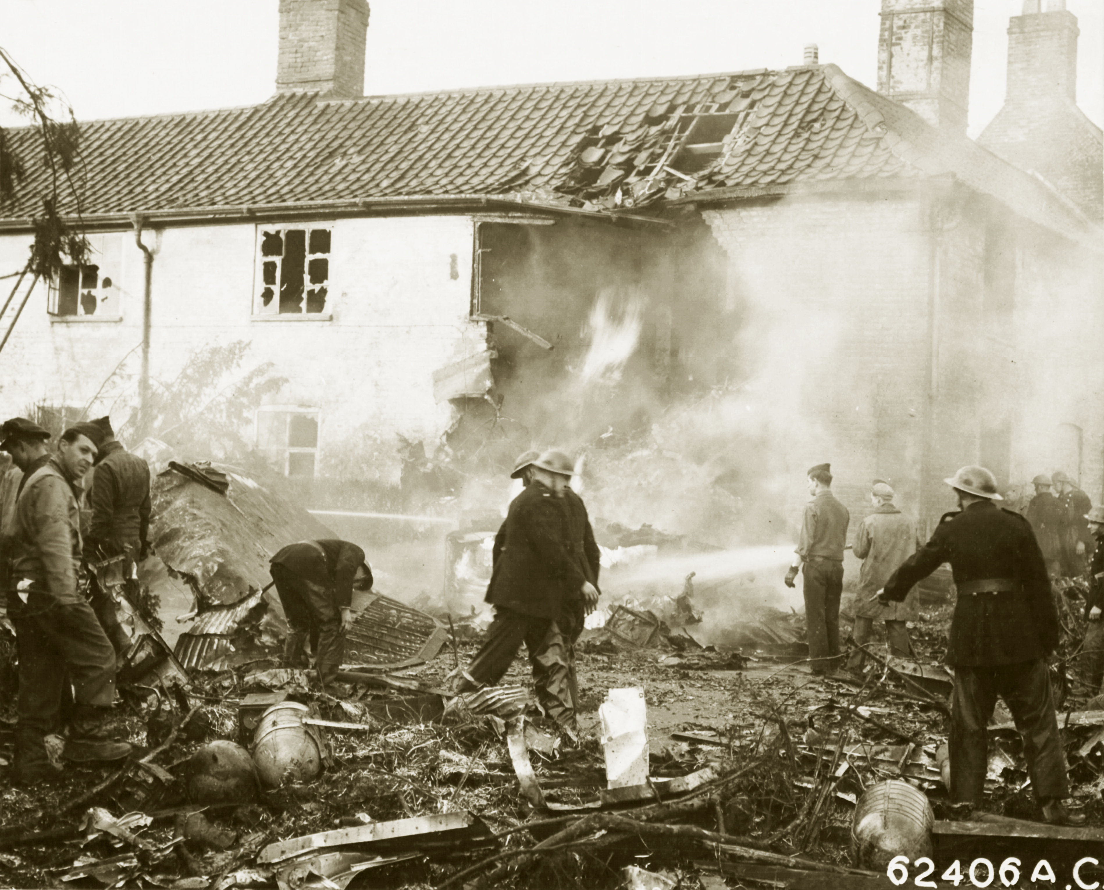 44-40281 B-24J Liberator 8AF 458BG753BS J4Q A Dog's Life crashsite