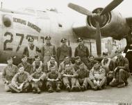 Asisbiz 44-40273 B-24J Liberator 8AF 458BG753BS J4I Howling Banshee nose art left side England 01