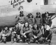 Asisbiz 44-40283 B-24J Liberator 8AF 458BG753BS J4I Lassie Come Home 1st crew nose art right side England 01