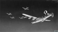 Asisbiz Consolidated B-24 Liberator 15AF 460BG Y in flight during a mission FRE8749