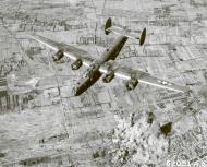 Asisbiz Consolidated B-24 Liberators 15AF Y over the drop zone Nyiregyhaza Hungary 6th Sep 1944 01
