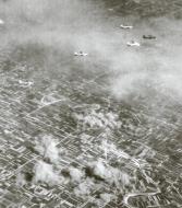 Asisbiz Operation Plaster 15AF 464BG B 24 Liberators support 8th Army hitting Seino Italy 9th Apr 1944 01