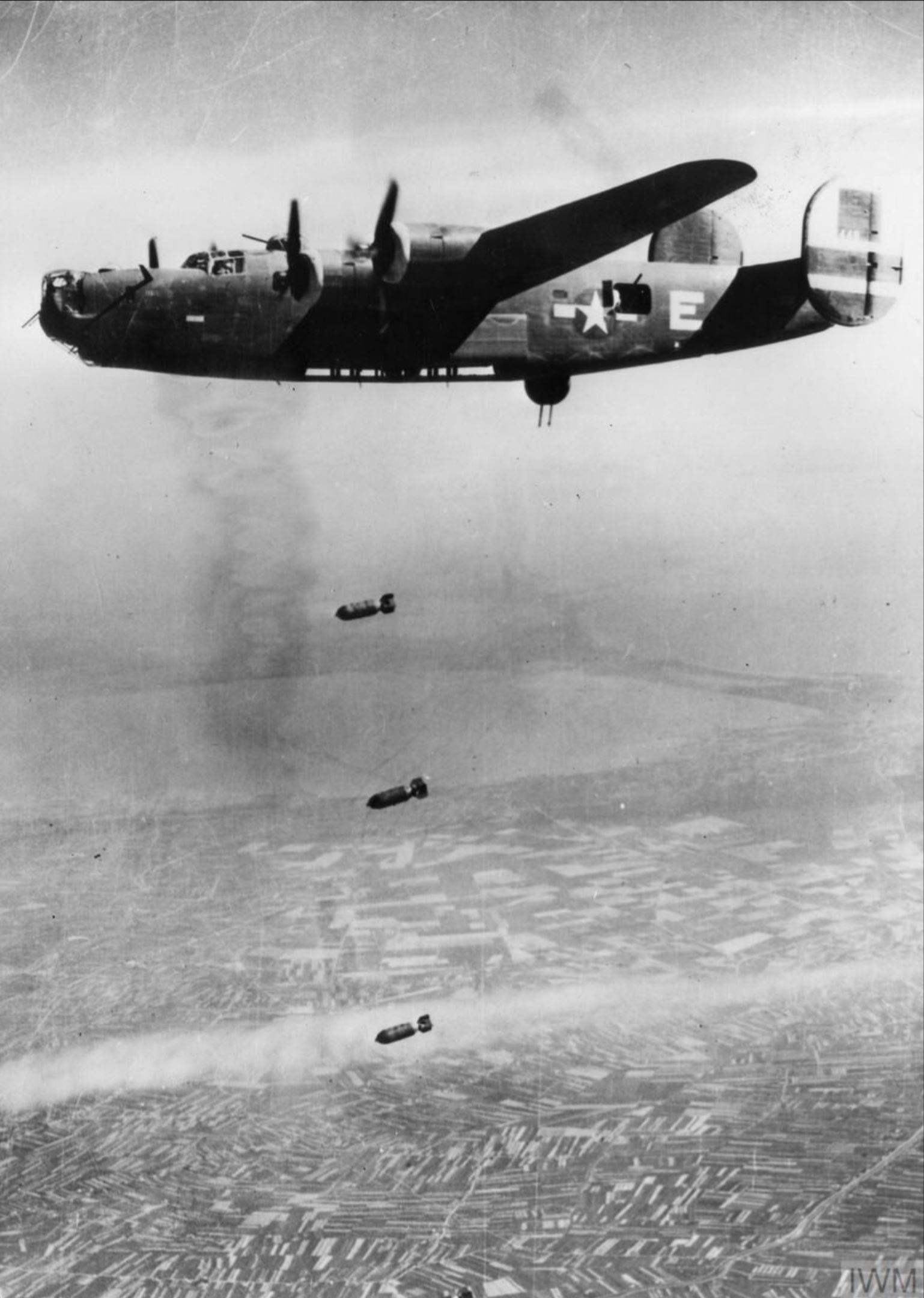 42-52449 B-24H Liberator 15AF 465BG783BS E Gum Drop aka Patches over rail yards Forli Italy 19th May 1944 01