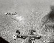 Asisbiz 42-52456 B-24H Liberators 15AF 465BG782BS A Memomies over Ferrara Italy 5th Jun 1944 01
