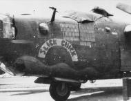 Asisbiz 42-94979 B-24H Liberator 8AF 466BG785BS Slick Chick nose art left side with 128 missions FRE1943