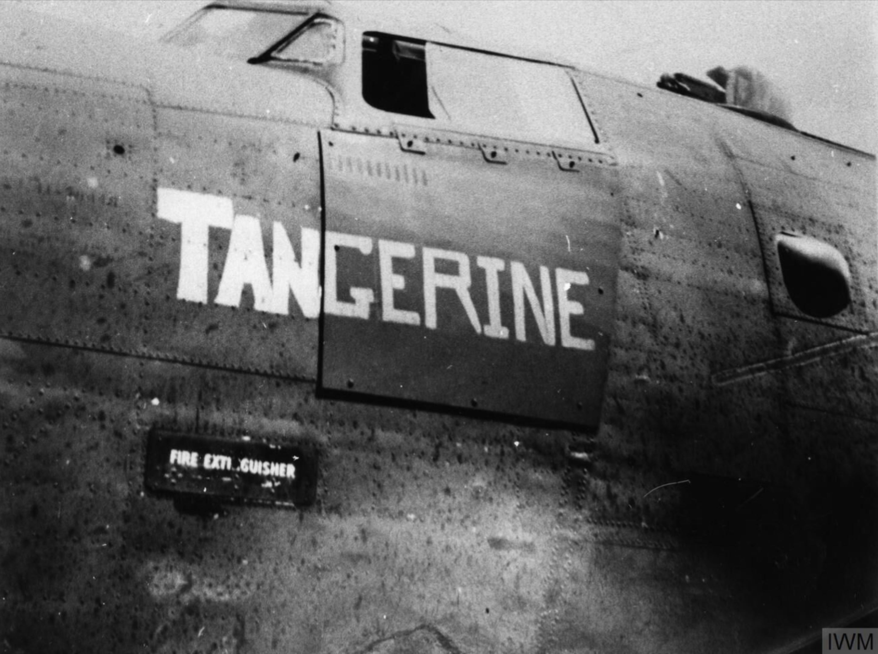 41-29446 B-24H Liberator 8AF 467BG790BS Q2P Tangerine nose art left side FRE8465