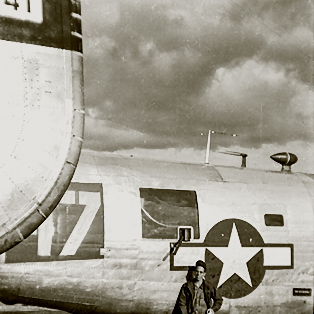 42-51941 B-24J Liberator 15AF 451BG726BS O47 collision with B-24 over Germany 17th Dec 1944 02
