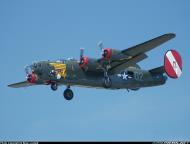 Asisbiz 42-52534 B-24H Liberator 8AF 467BG790BS Q2M Witchcraft Warbird 06