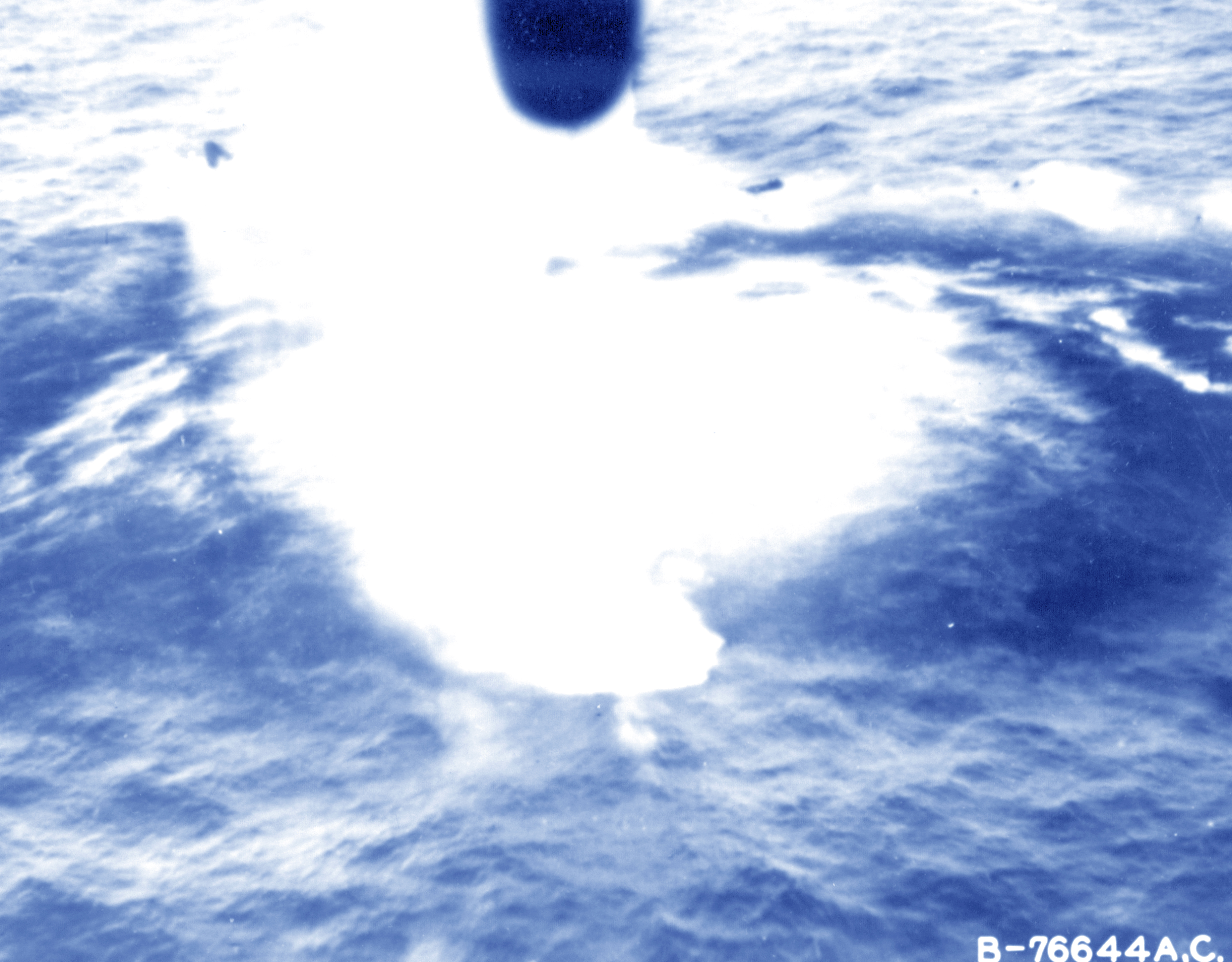 479th Anti Submarine Group sink a German submarine somewhere in the North Sea 29th July 1943 NA416