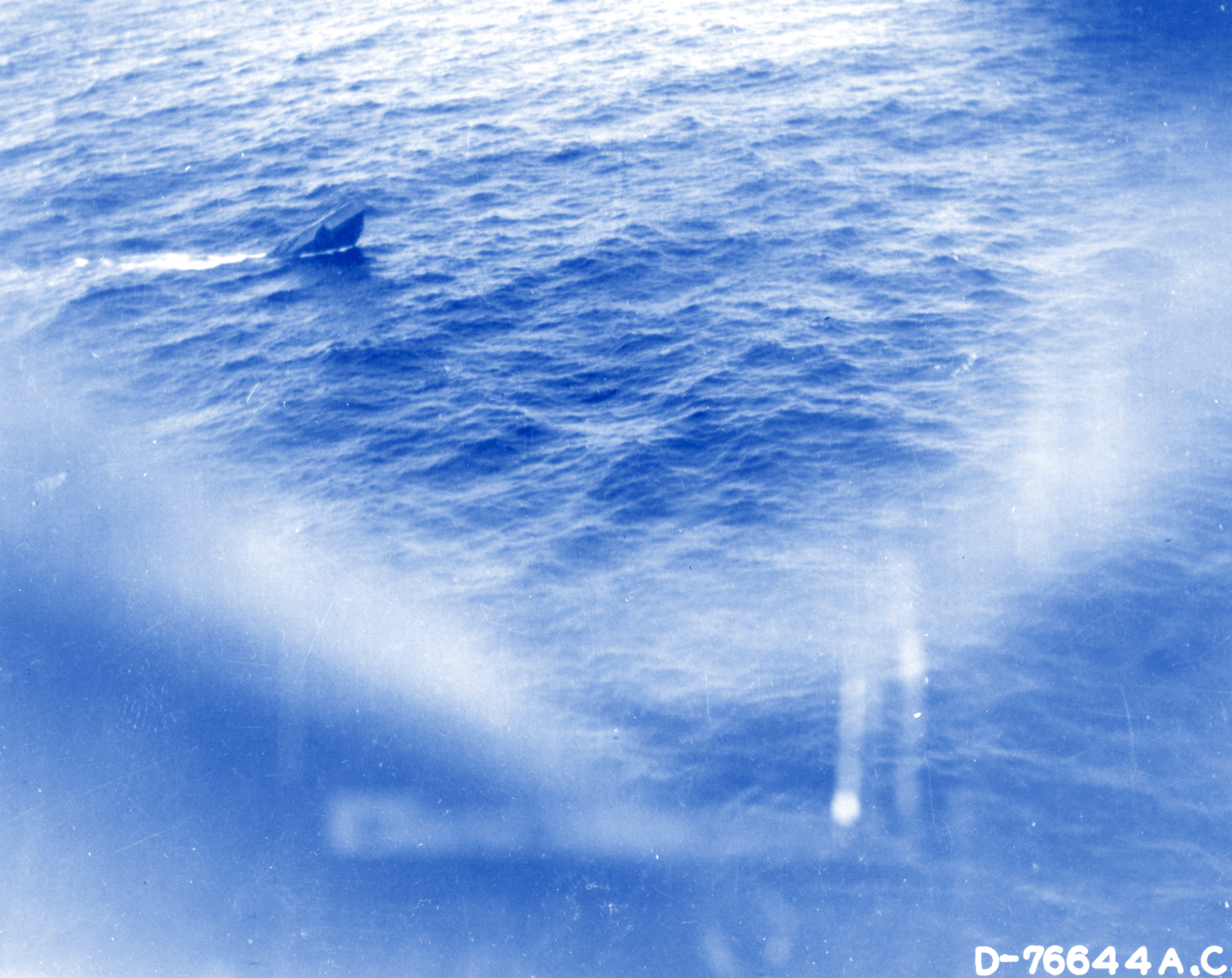 479th Anti Submarine Group sink a German submarine somewhere in the North Sea 29th July 1943 NA420