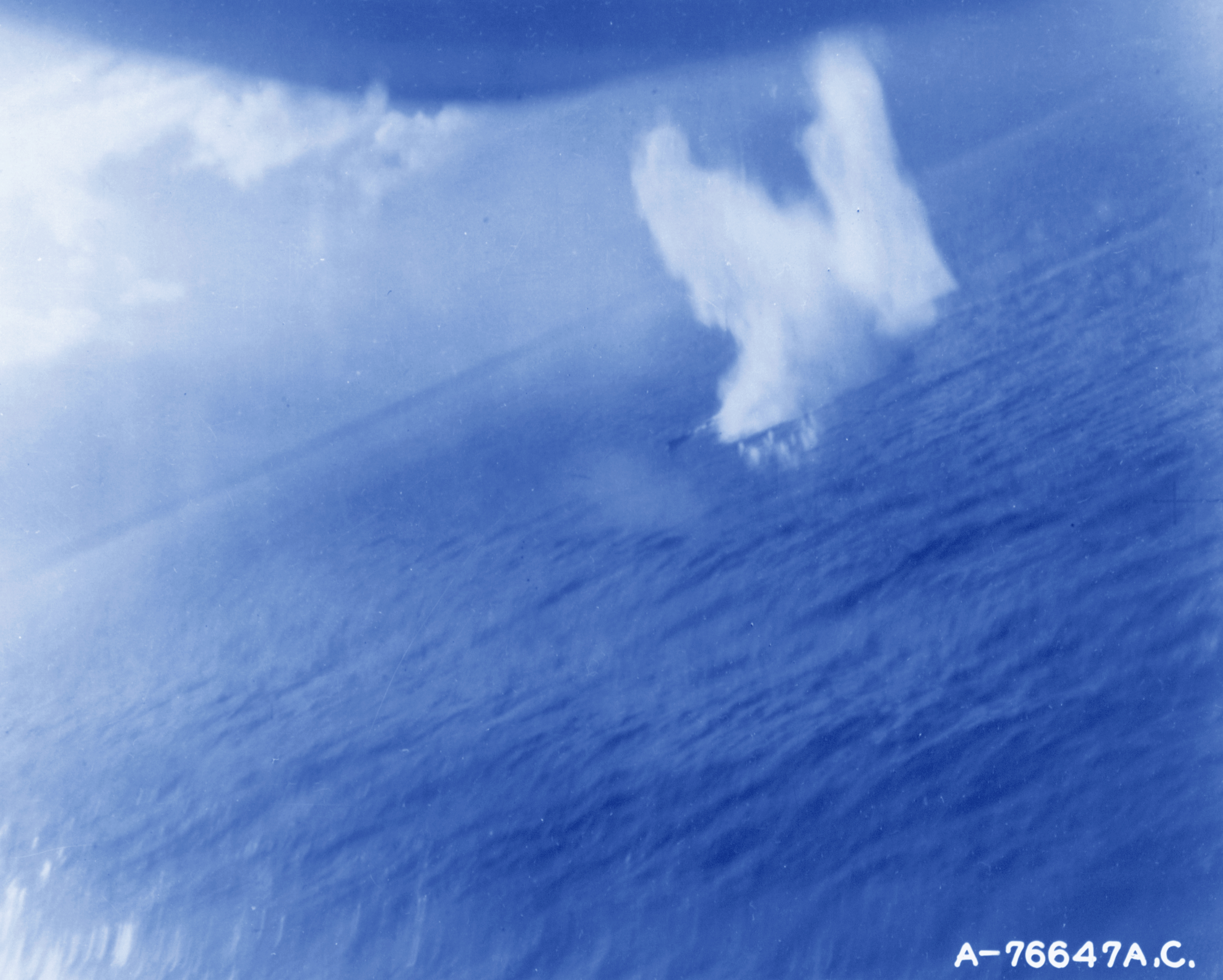 479th Anti Submarine Group sink a German submarine somewhere in the North Sea 29th July 1943 NA430