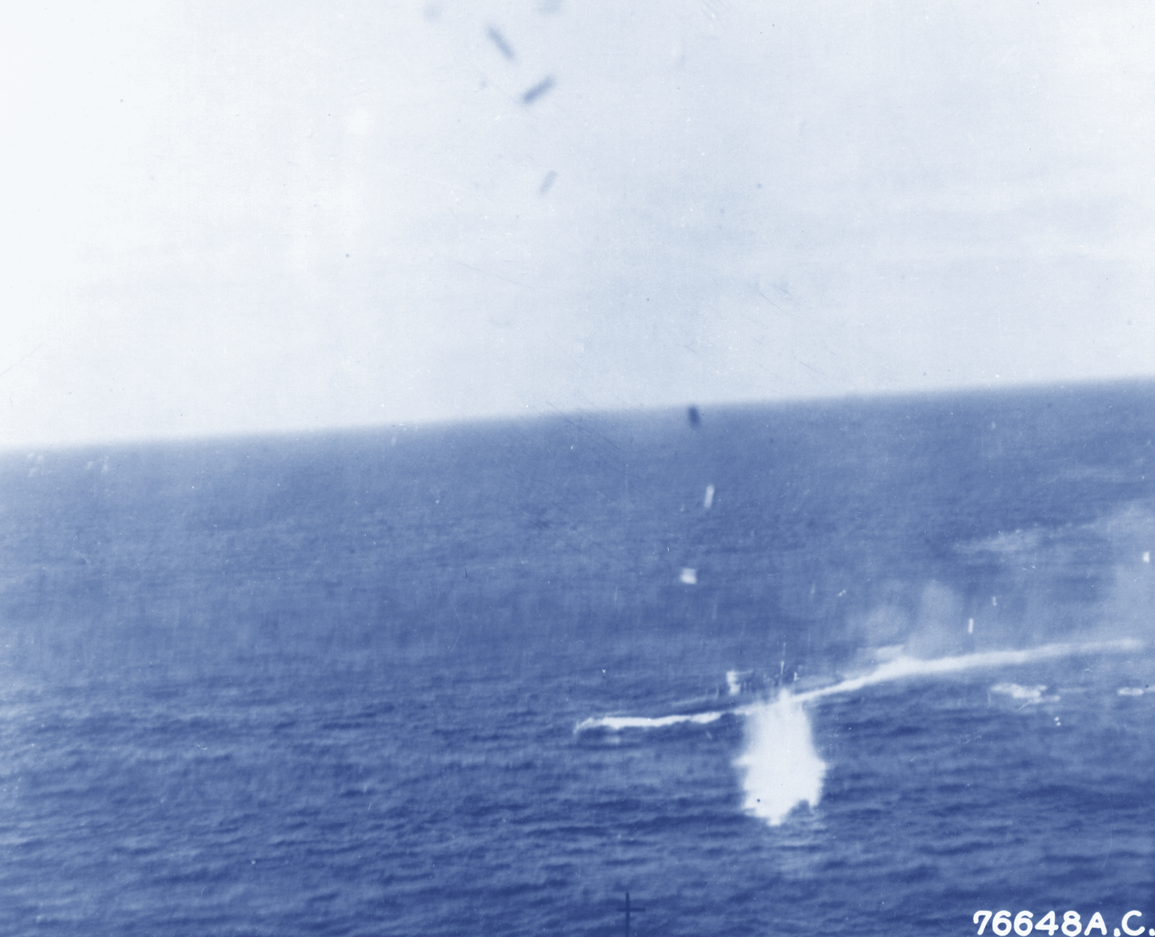 479th Anti Submarine Group sink a German submarine somewhere in the North Sea 29th July 1943 NA432